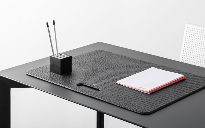 Secondo Piano Pad Wall Hook by Danese Artemide Accessories